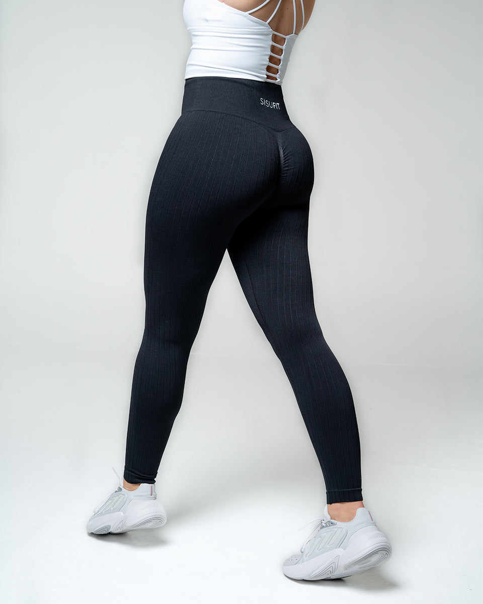 Ribbed Scrunch Leggings in Onyx